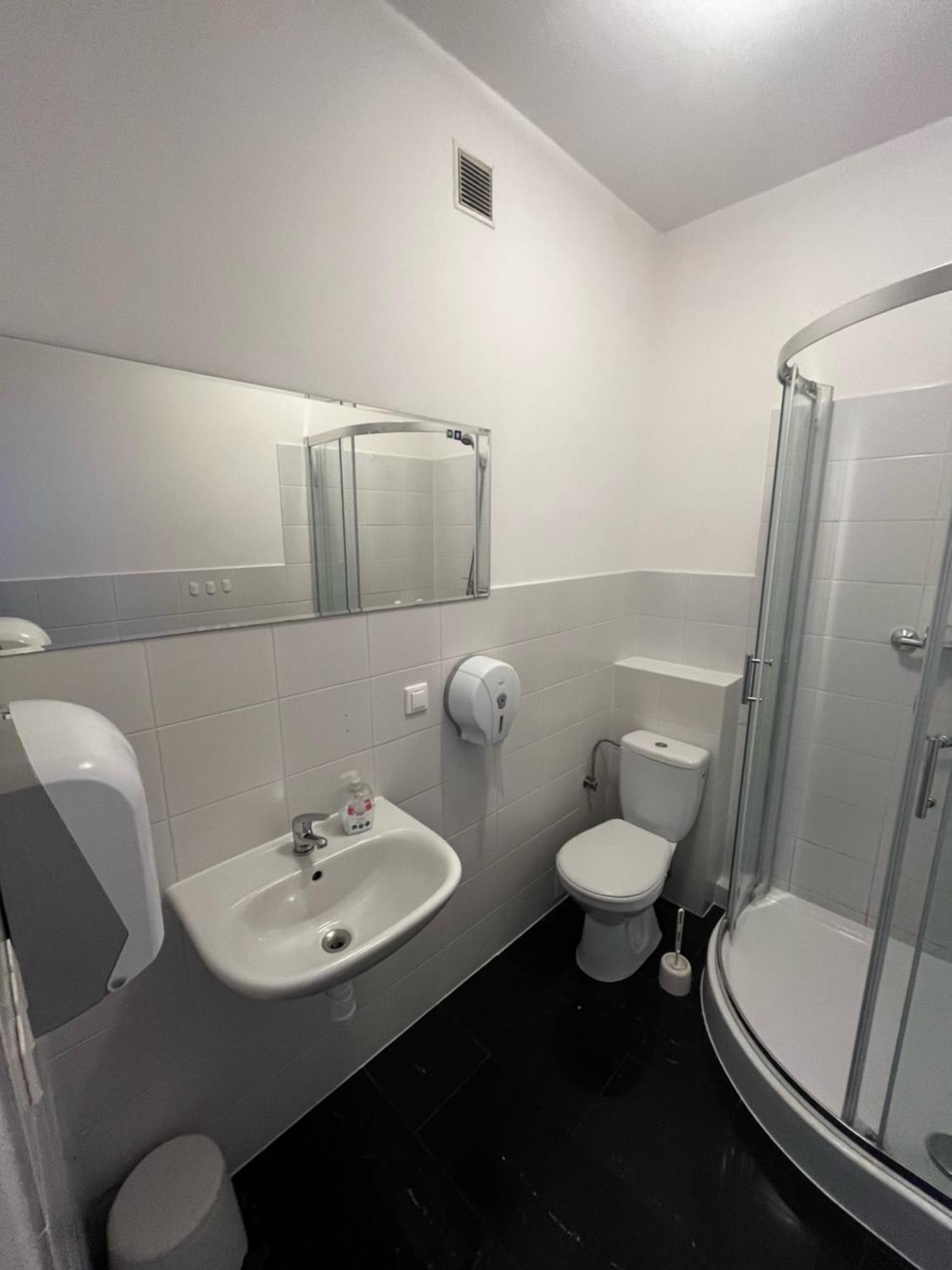 Hostel Demi Krasków Εξωτερικό φωτογραφία